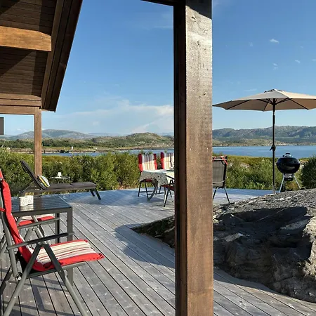 Family With Views Of Donnamannen Mountain Holiday home