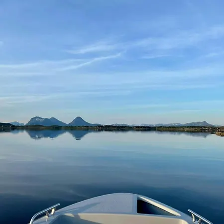 Family With Views Of Donnamannen Mountain Dom wakacyjny